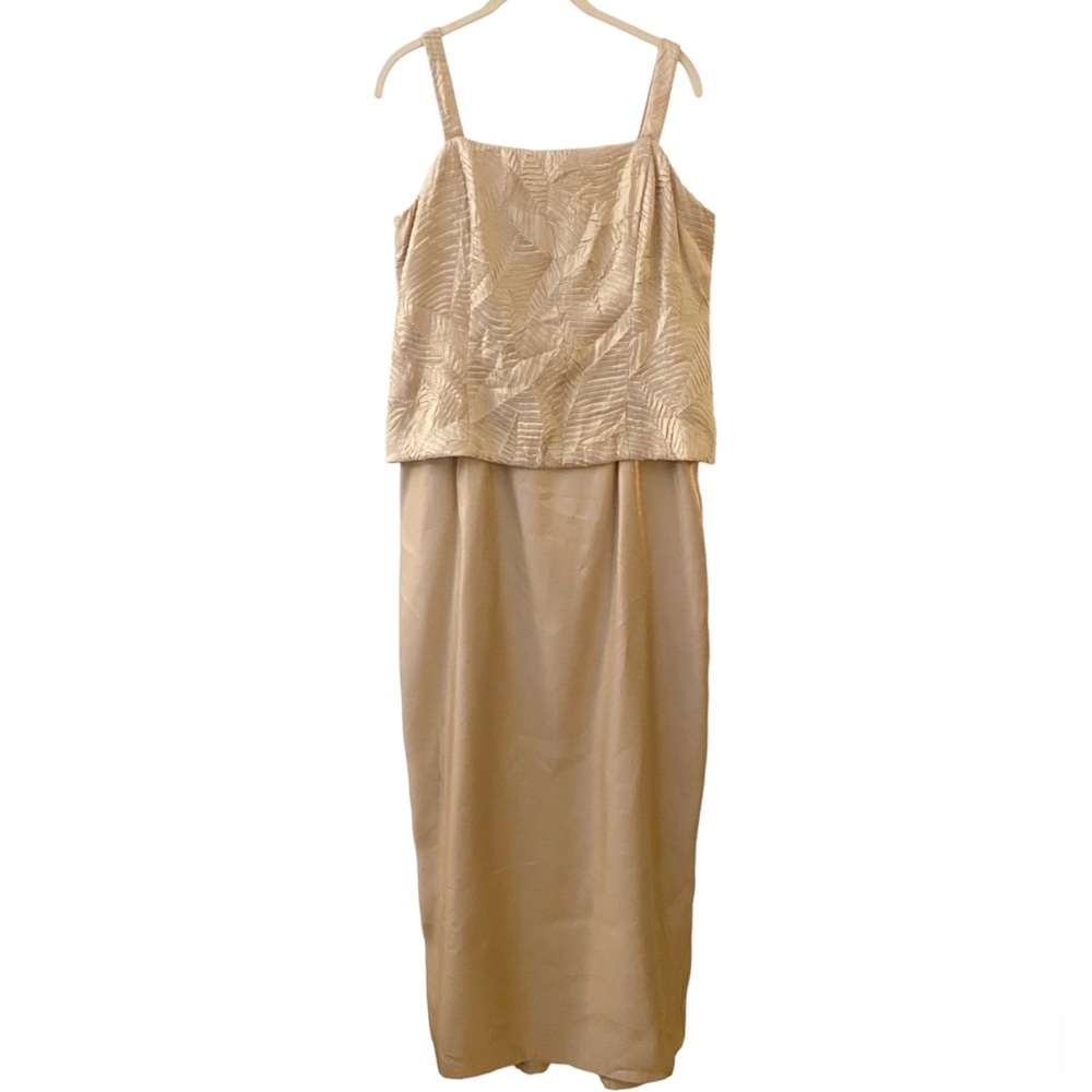 Alex Evenings formal evening gown gold sleeveless size 14